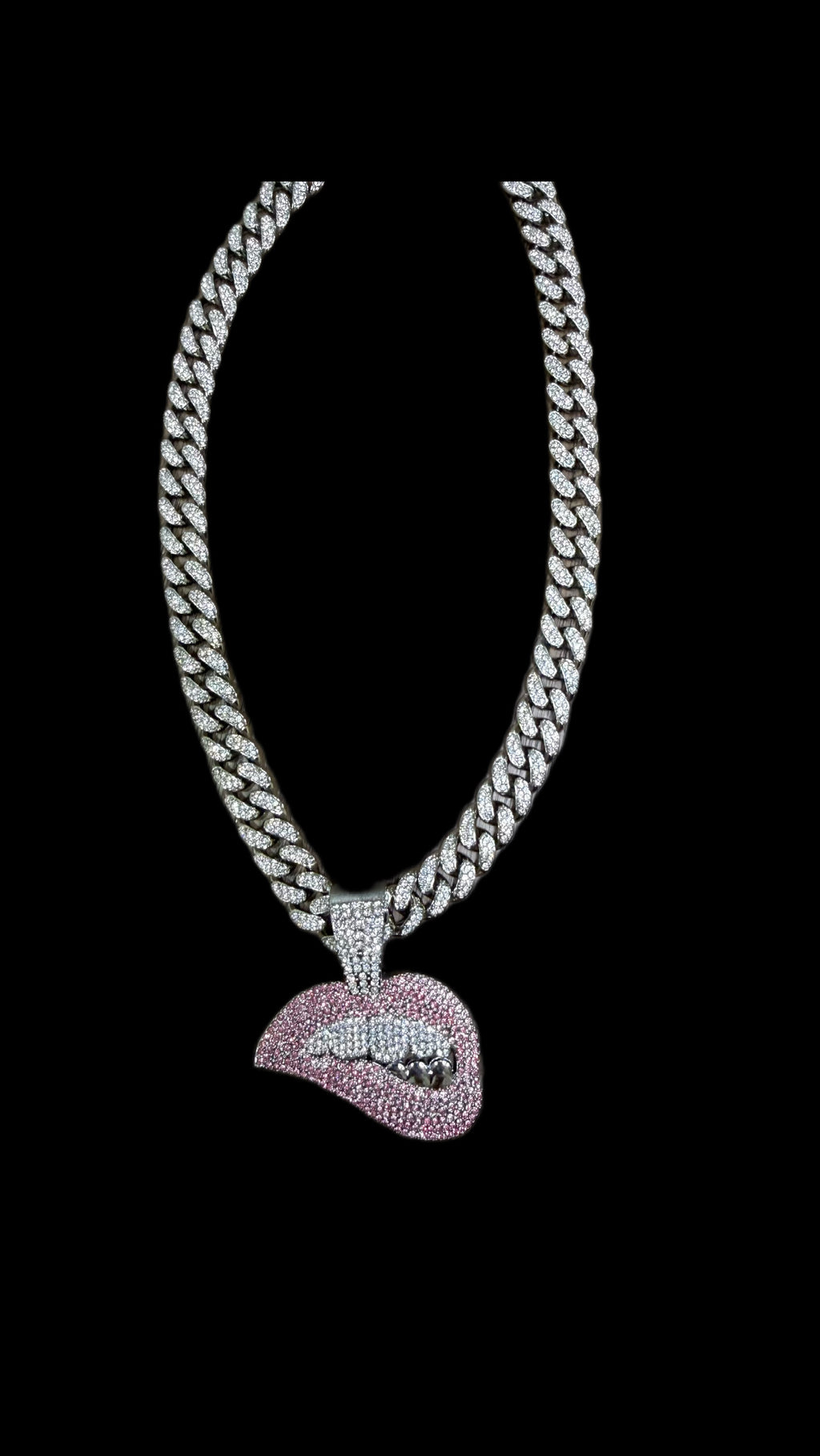 Lip Cuban Chain