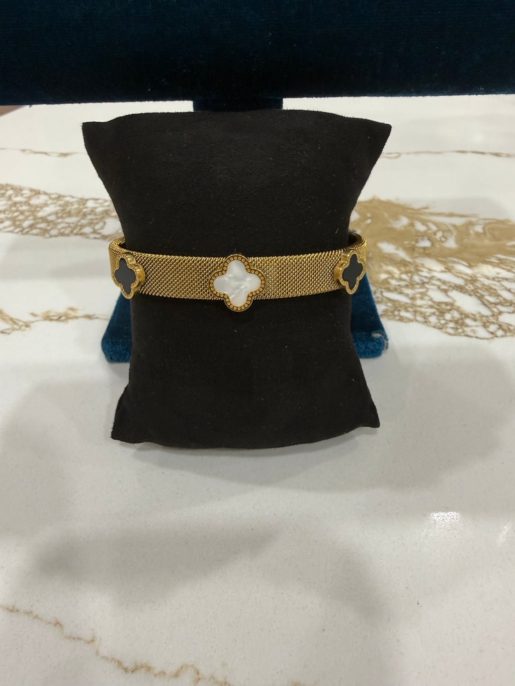 18K Gold Plated Clover Bangle