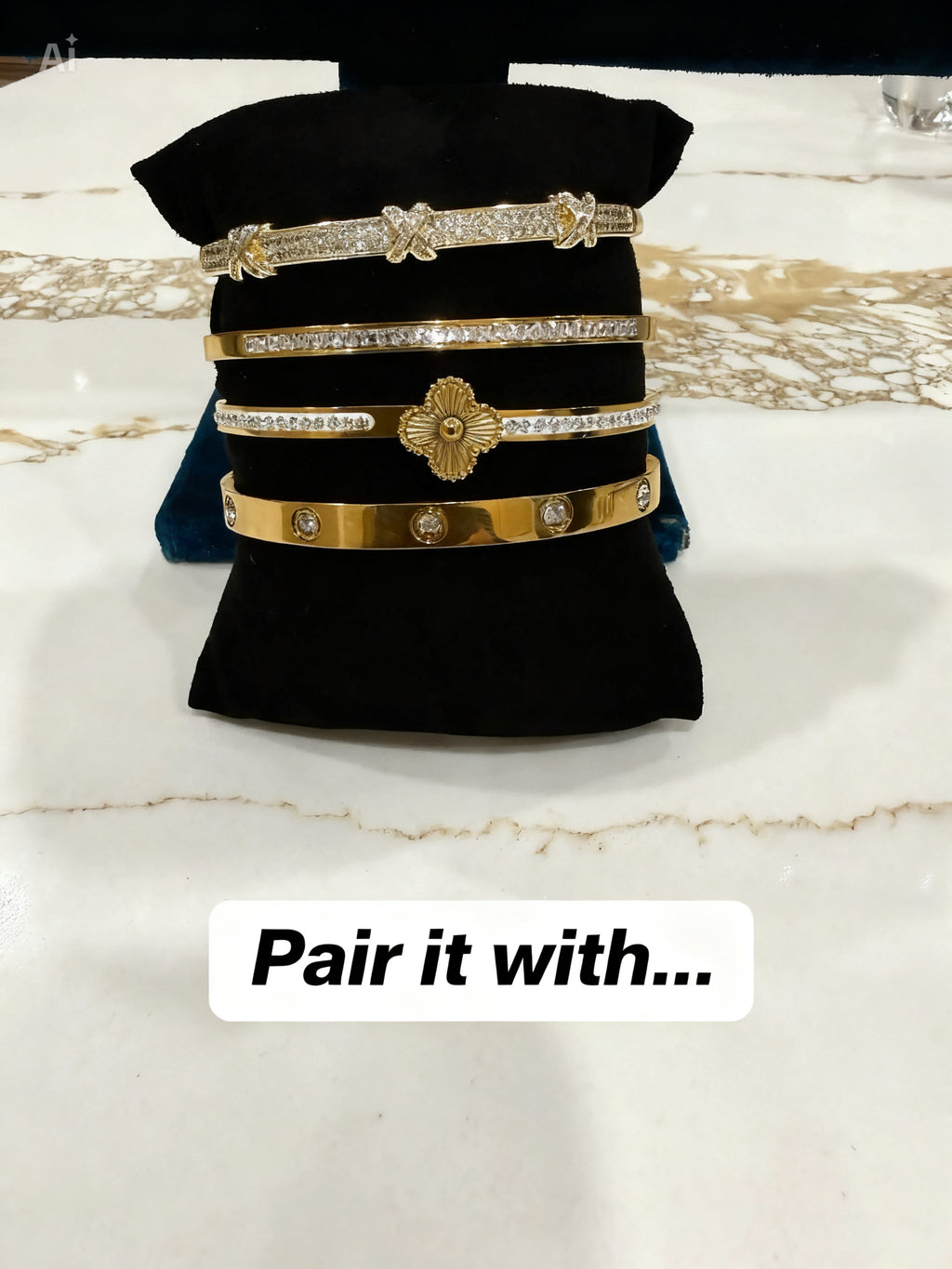 Clover with Diamond Bangle