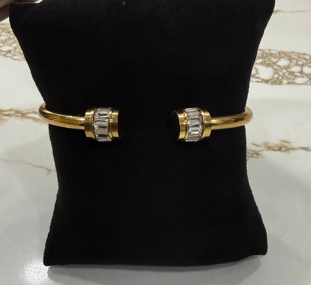 18K Gold Plated Bangle Bracelet